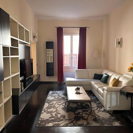 Piazza Maggiore Luxury Apartment Bologna Luaran gambar