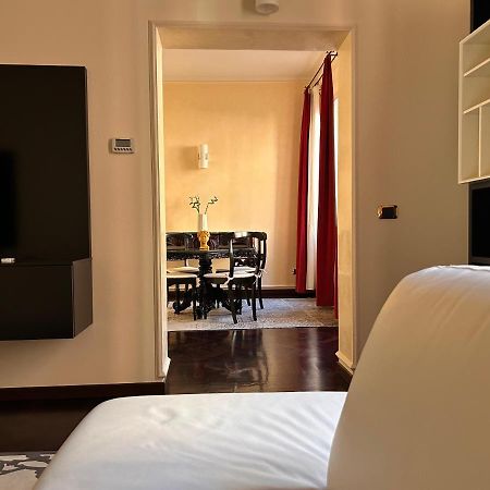 Piazza Maggiore Luxury Apartment Bologna Luaran gambar