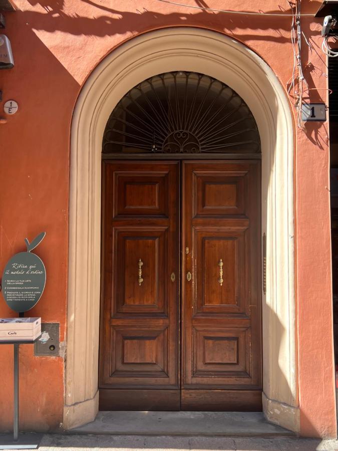 Piazza Maggiore Luxury Apartment Bologna Luaran gambar