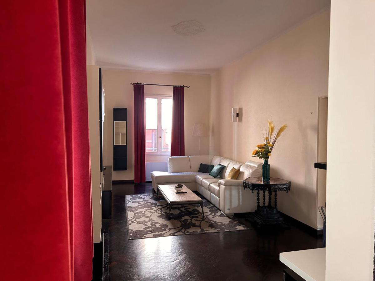 Piazza Maggiore Luxury Apartment Bologna Luaran gambar