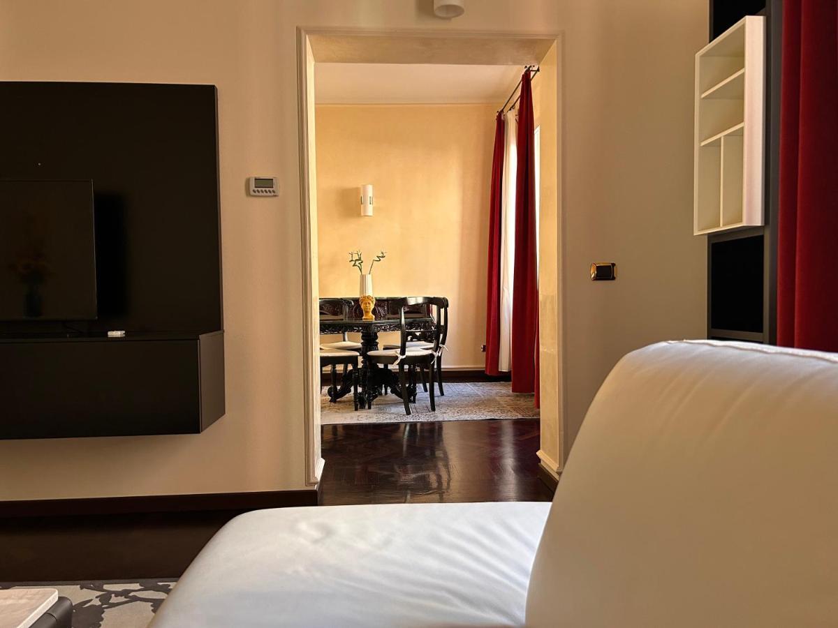 Piazza Maggiore Luxury Apartment Bologna Luaran gambar