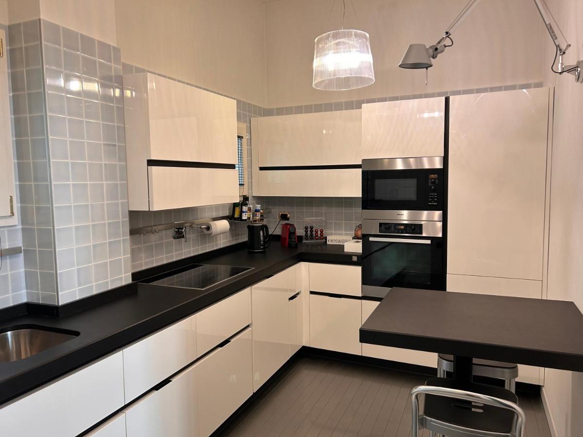 Piazza Maggiore Luxury Apartment Bologna Luaran gambar